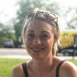 Meet your Posher, Jenelle